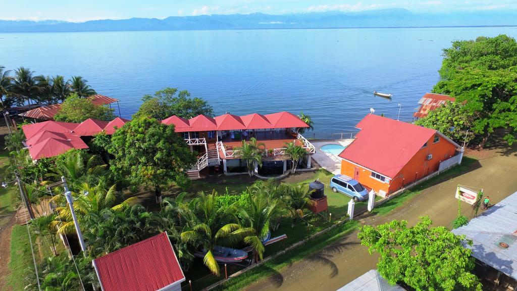 Chalet Castillo El Estor Ngoại thất bức ảnh